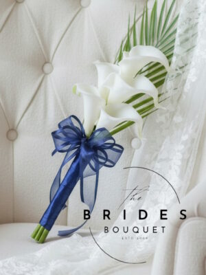 Lightweight modern overarm bouquet with artificial calla lilies for weddings abroad