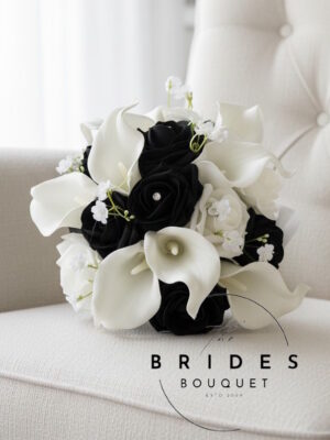 black and white bridesmaid bridal bouquets roses calla lily gyp baby breath