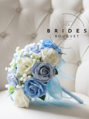 Here’s a clean, SEO-friendly image alt text for this example bouquet: