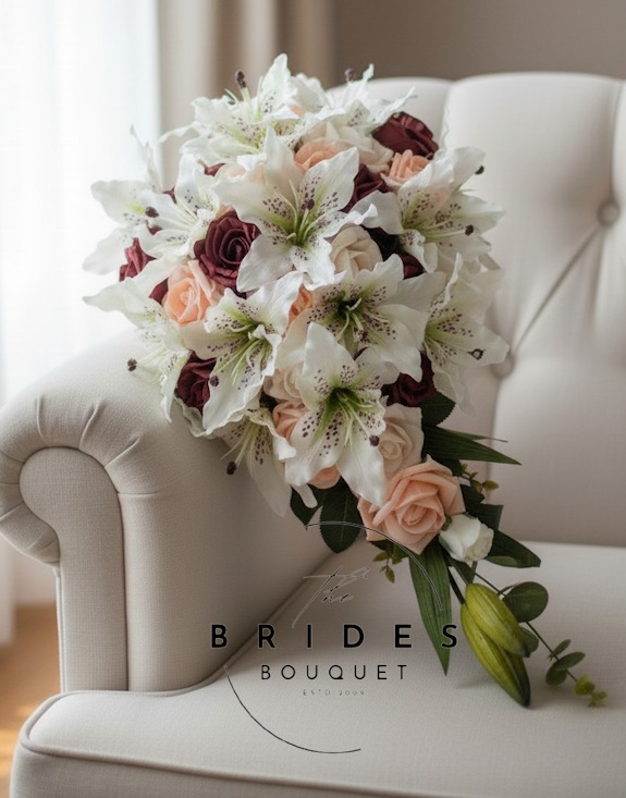 silk tiger lily artificial rose wedding tear bouquet bridal bouquets of faux flowers teardrop style silk tiger lily bouquet teardrop artificial bride flowers