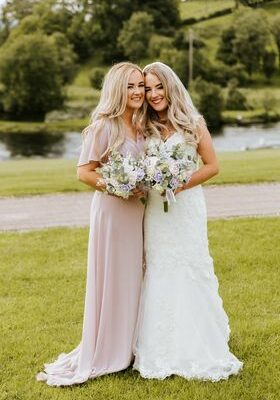 Packages - Brides Posy Bouquets