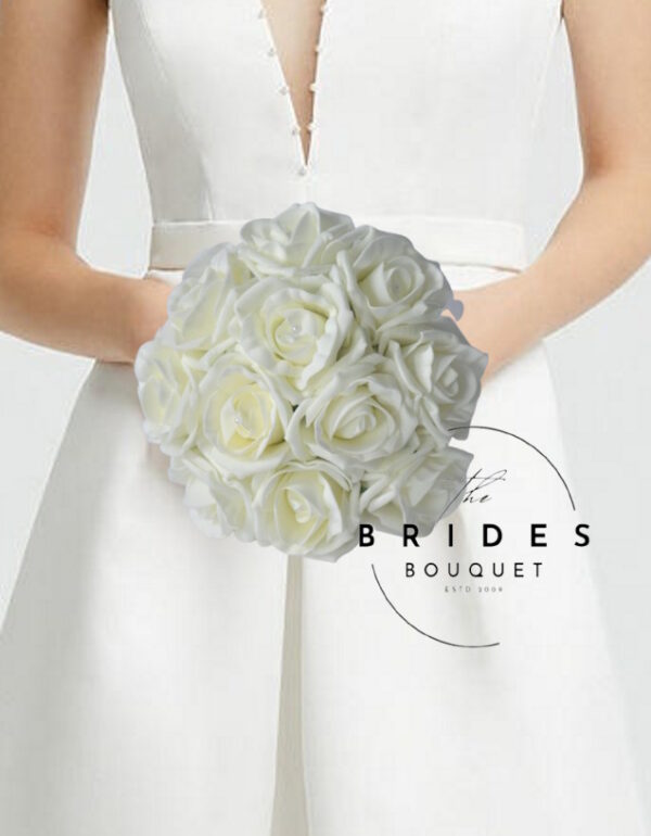 junior bridesmaids bouquets low cost wedding flowers