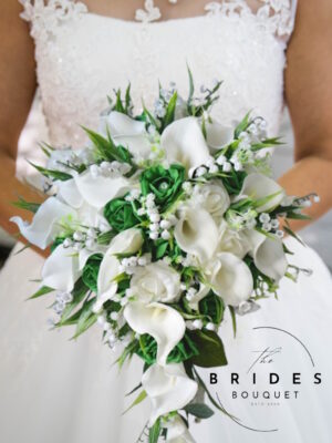 brides teardrop bouquet with emerald green and white roses brides flowers uk