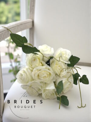 artificial silk rose bunch in cream